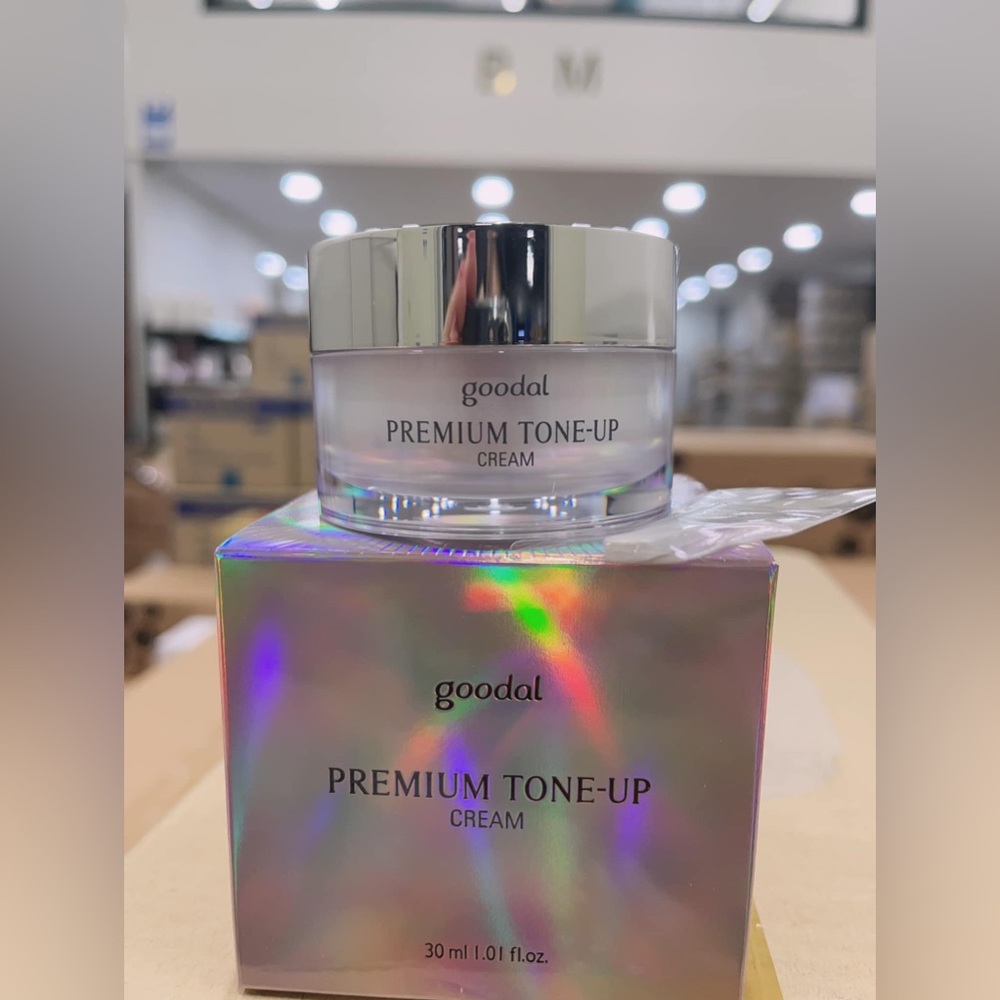 Goodal Premium Tone-Up Cream (3-In-1) | Brightening, Moisturizing, Tone-up cream